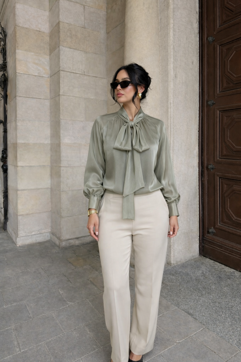 Blouse satinée col lavallière - Vert d'Eau 