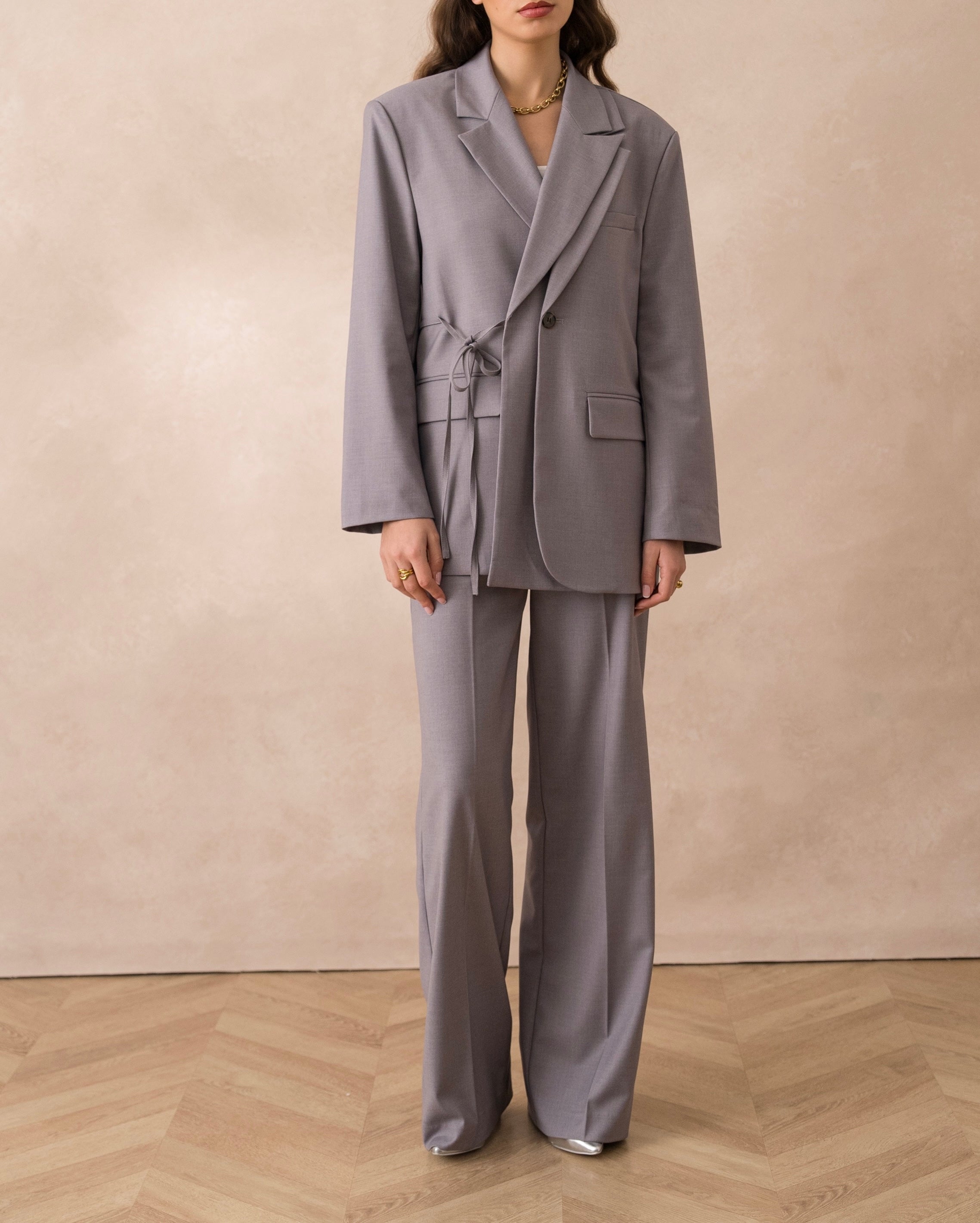 Blazer ceinturé gris