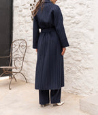 Manteau ceinturé bleu marine en laine