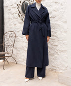 Manteau ceinturé bleu marine en laine
